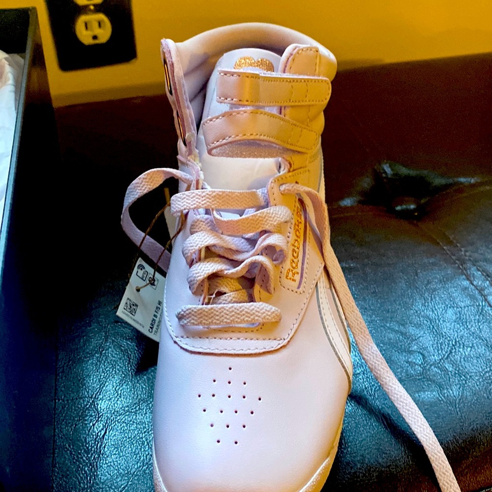 Reebok Cardi B hi top